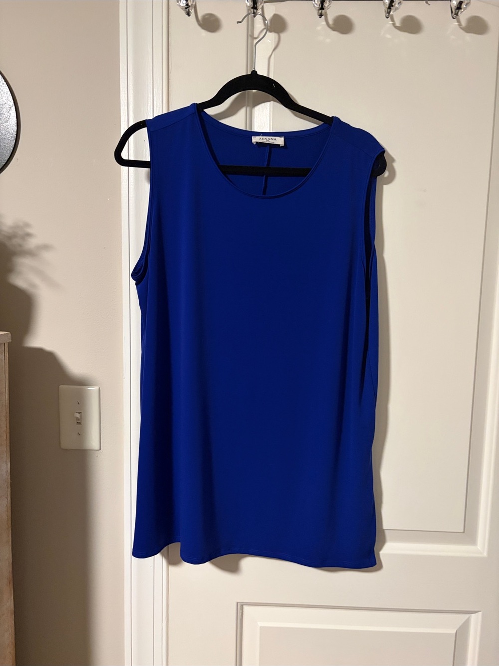 Zenana  Cobalt Blue Sleeveless Scoop Neck Tank… size XL